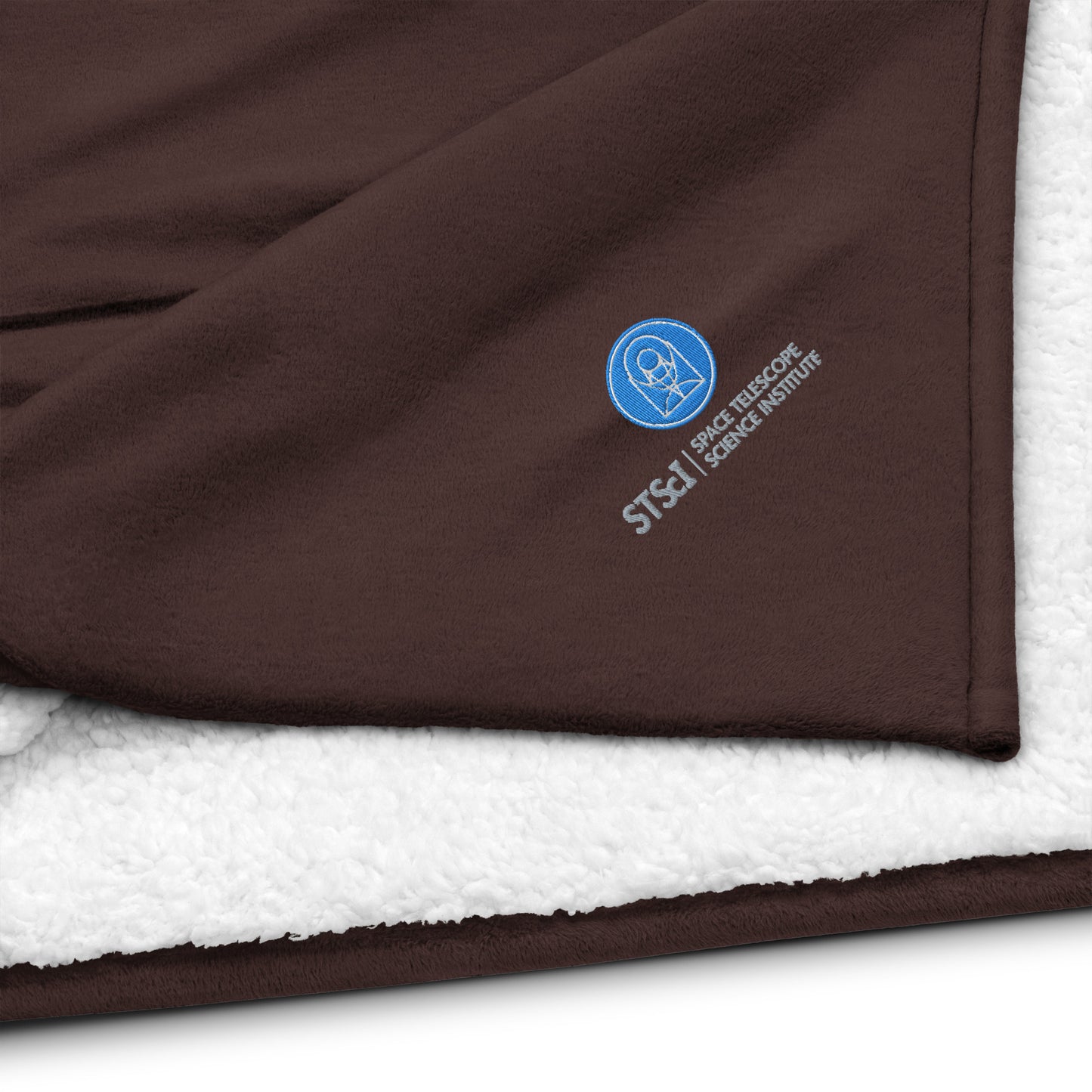 STScI Premium sherpa blanket